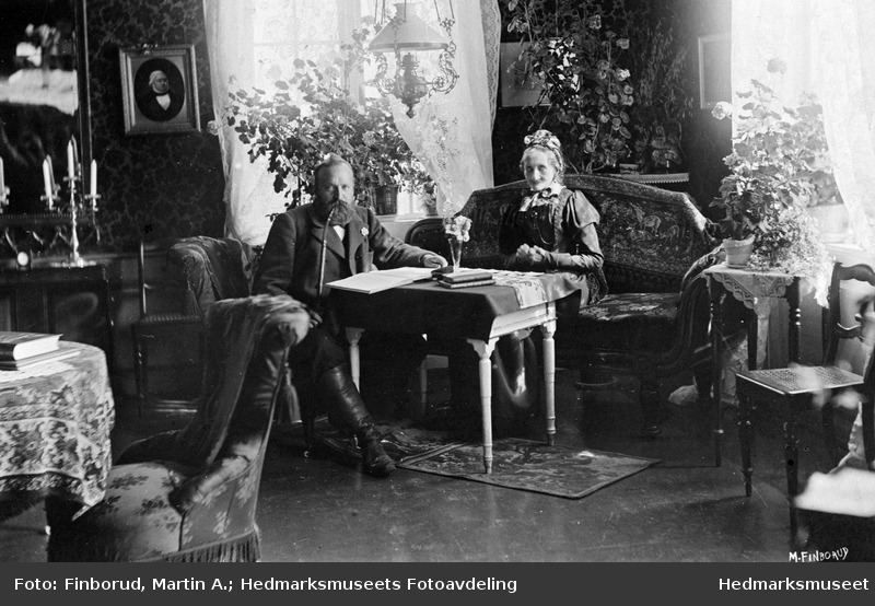Karl.Friis.Kildal.1854.mit.seiner.Mutter.Christine.Marie.Gotaas.1817_(Foto.1895)